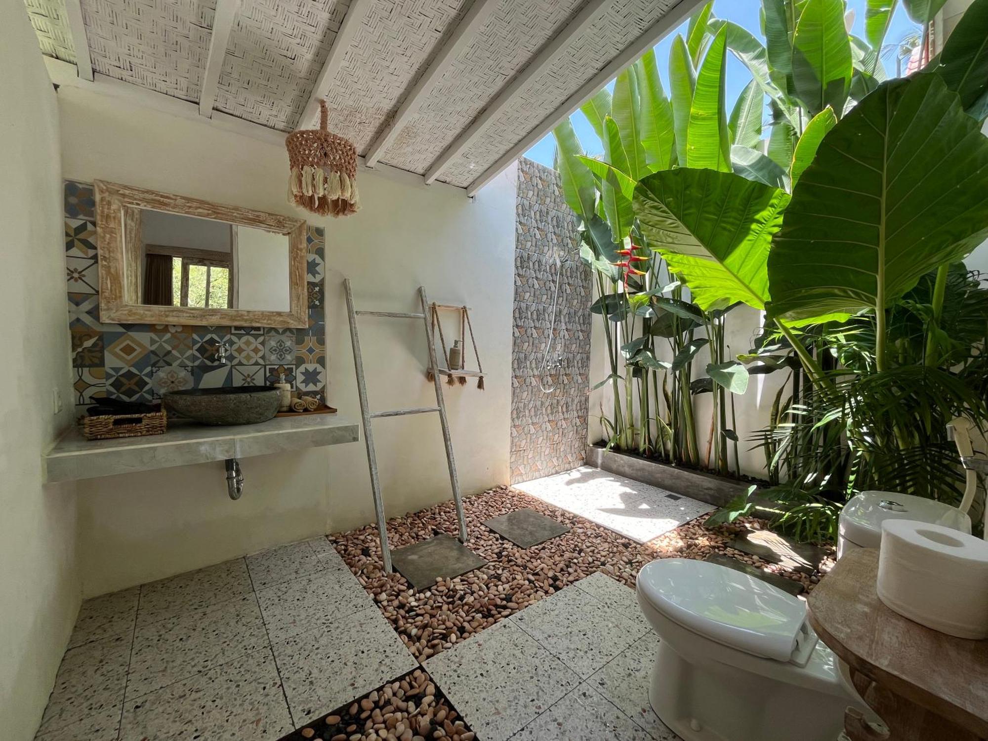 Penida West Palm Cottage Toyapakeh Exterior photo