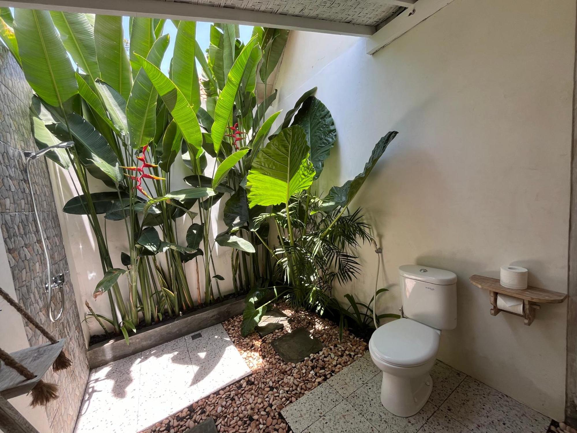 Penida West Palm Cottage Toyapakeh Exterior photo